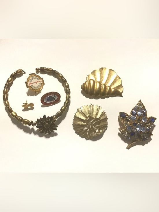 Unique Vintage Jewelry - 👑 Damaged Jewelry Lot for Repairs or Crafts #7736